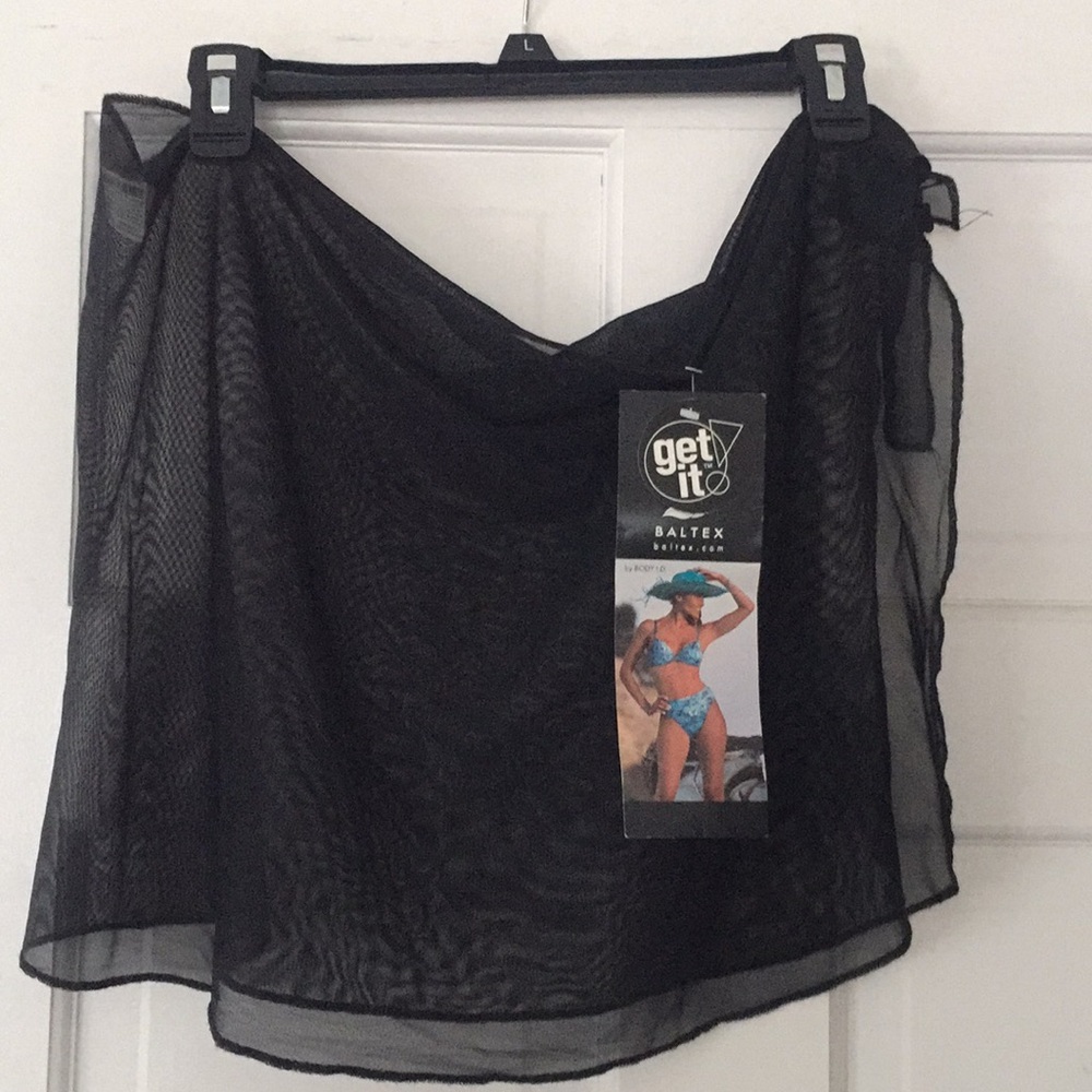 NWT SHEER BLACK COVERUP- ONE SIZE